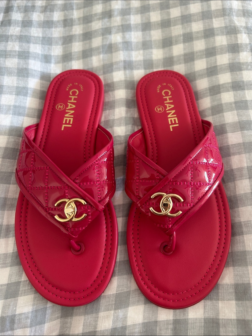 CHANEL Hot Pink Patent Quilted Thong Sandals with Gold CC